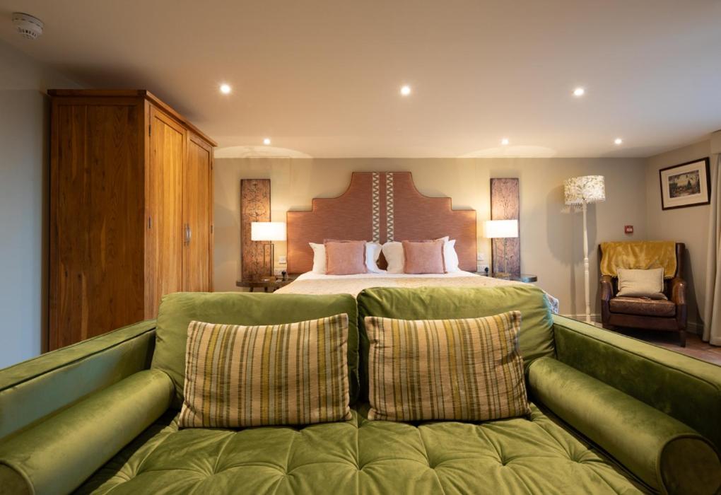 The Pheasant Public House & Hotel Gestingthorpe エクステリア 写真